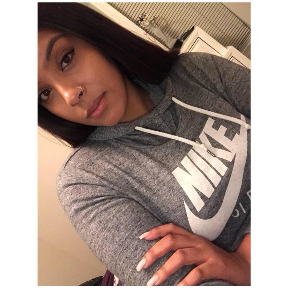 Meet your Posher, Miraya